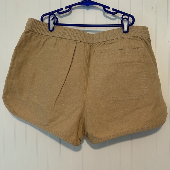 Drawstring shorts - Picture 3 of 3